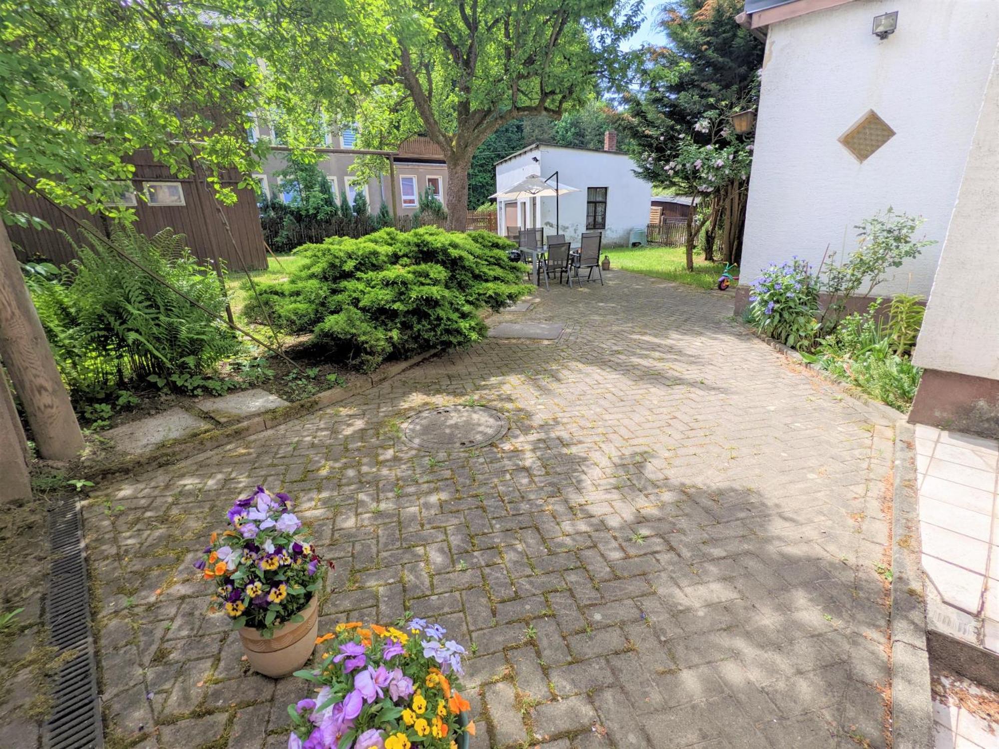 H2 - Urlaubsmagie - Garten, Pool, Terrasse, Grill Sebnitz Luaran gambar