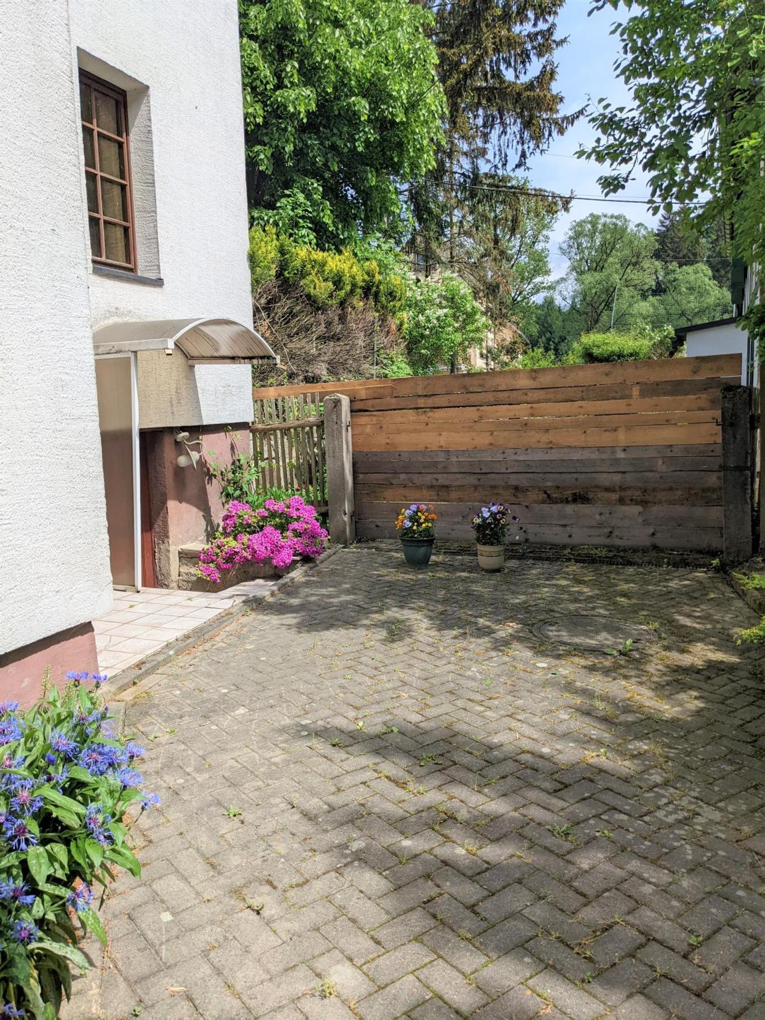 H2 - Urlaubsmagie - Garten, Pool, Terrasse, Grill Sebnitz Luaran gambar